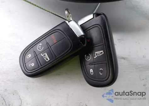 2016 Jeep Cherokee Altitude from USA, damaged, VIN 1C4PJMCB3GW120950